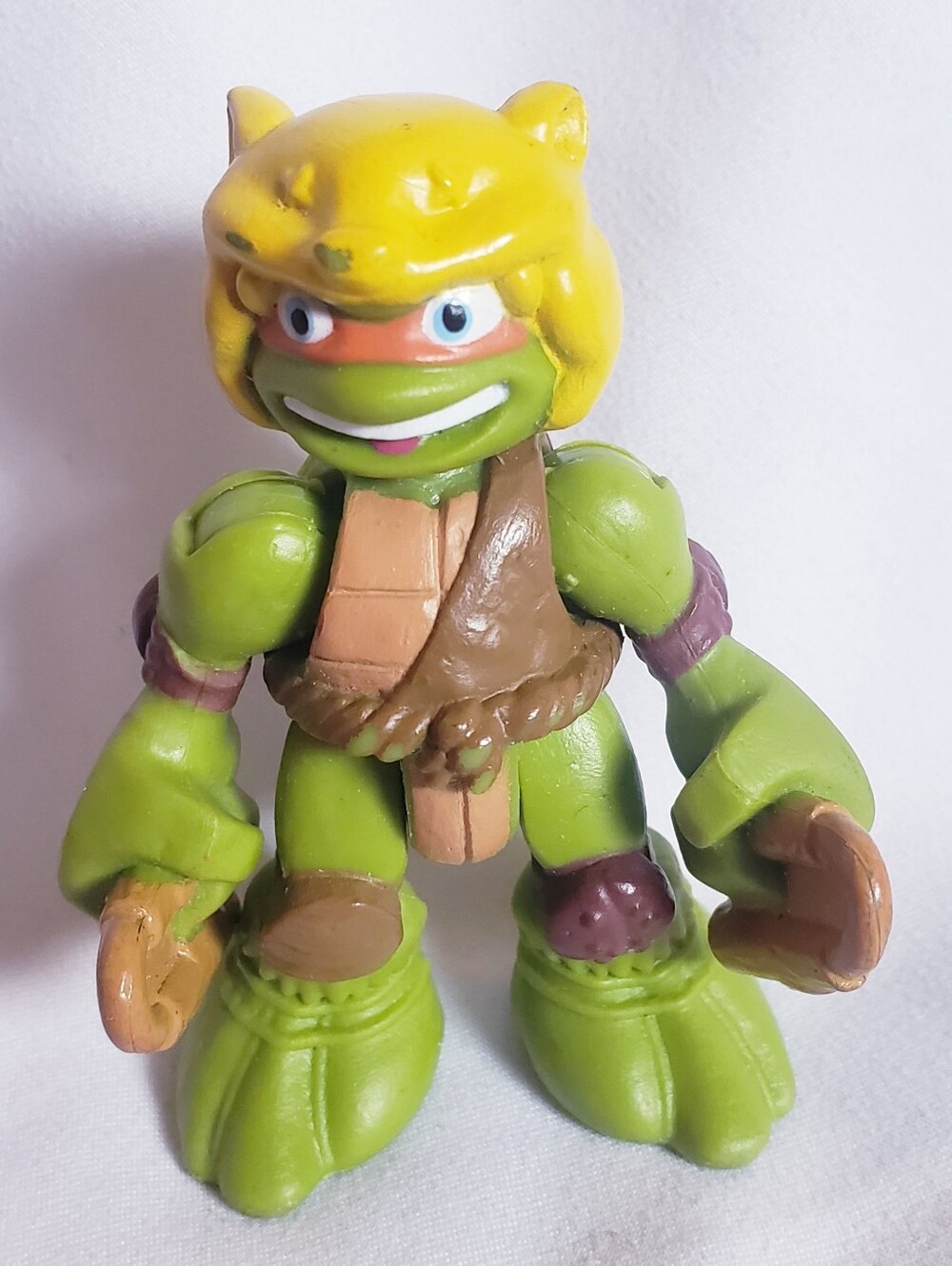 TMNT Half Shell Heroes Blast From The Past Michelangelo Action Figure